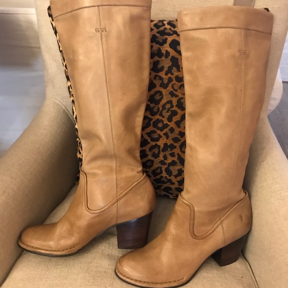 Frye Shoes - Frye Boots